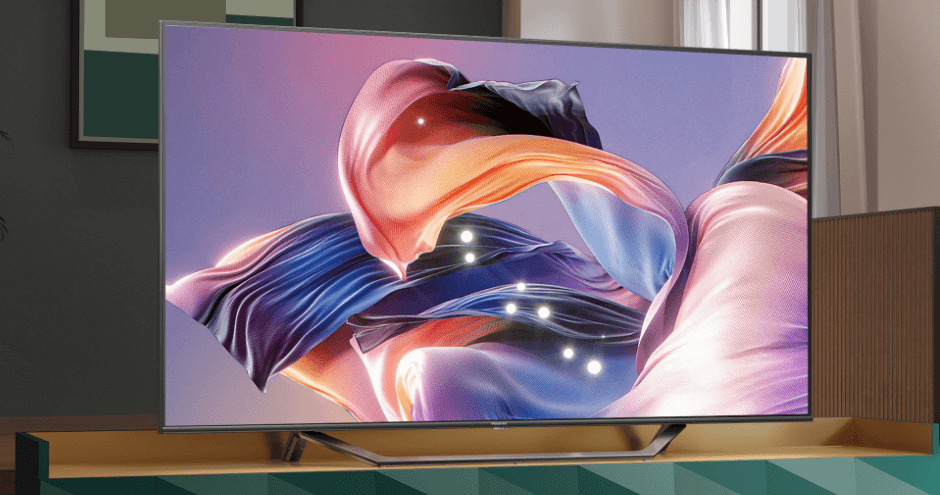 Currys tv deals image showing the Hisense A7KQ TV in a room setting
