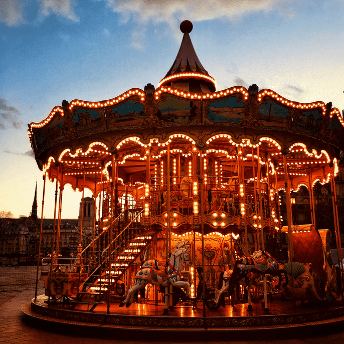 magical-carousel-in-paris-optimized