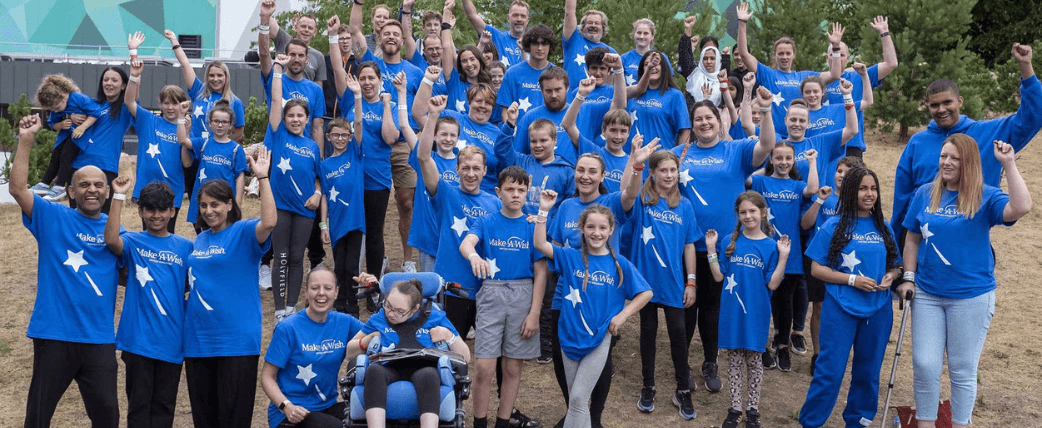 group photo of Make-A-Wish supporters